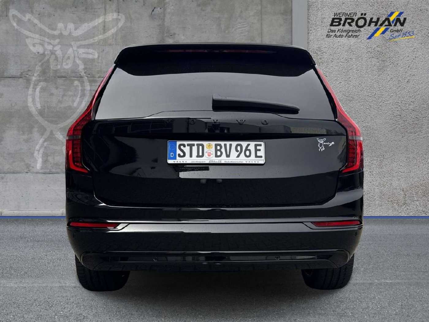 Volvo  T8 AWD Ultra Dark Plug-In Hybrid