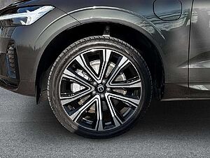 Volvo  R Design Recharge Plug-In Hybrid AWD