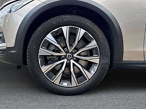 Volvo  Plus AWD