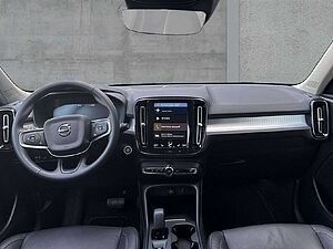 Volvo  Inscription Expression Recharge Plug-In Hybrid 2WD