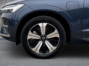 Volvo  Plus Bright Recharge Plug-In Hybrid AWD