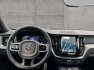 Volvo  R Design 2WD