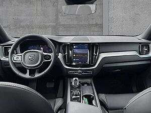 Volvo  B4B Plus Dark 2WD