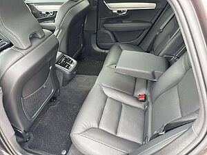 Volvo  Ultimate Bright