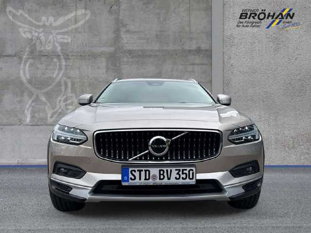 Volvo  Plus AWD