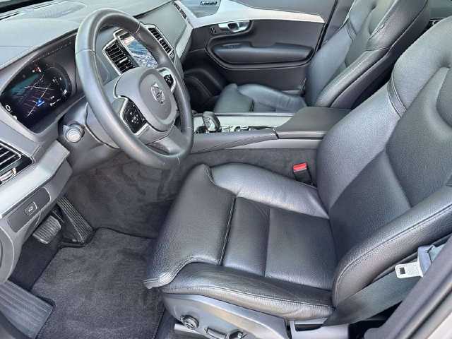 Volvo  Plus Bright AWD