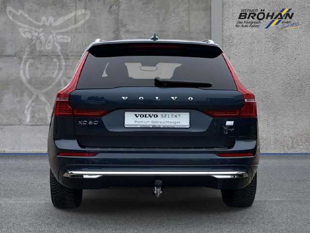 Volvo  Plus Bright Recharge Plug-In Hybrid AWD