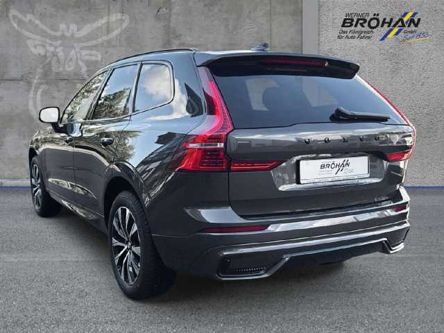 Volvo  Plus Dark 2WD