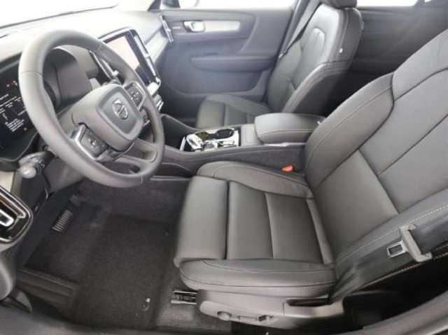 Volvo  B4B Plus Dark