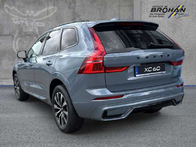Volvo  B4B Plus Dark 2WD