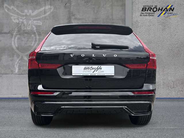 Volvo  Plus B4 Mild-Hybrid Diesel Dark
