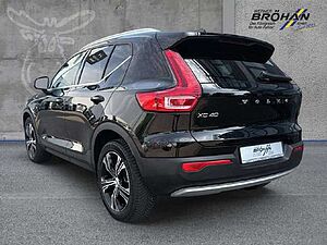 Volvo  Inscription Expression Recharge Plug-In Hybrid 2WD