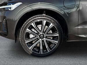 Volvo  R Design Recharge Plug-In Hybrid AWD