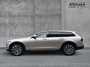 Volvo  Plus AWD