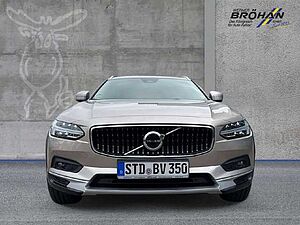 Volvo  Plus AWD