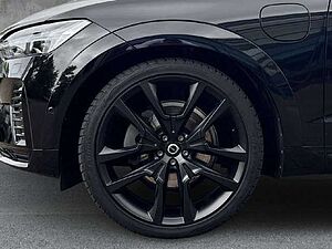 Volvo  R Design Recharge Plug-In Hybrid AWD