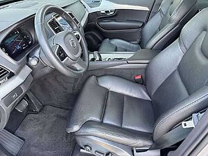 Volvo  Plus Bright AWD