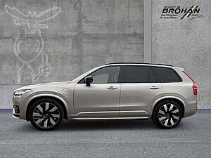 Volvo  Ultimate Dark Recharge Plug-In Hybrid AWD