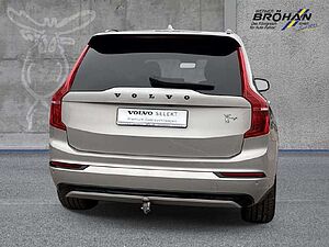 Volvo  Ultimate Dark Recharge Plug-In Hybrid AWD