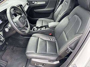 Volvo  Inscription Recharge Plug-In Hybrid 2WD