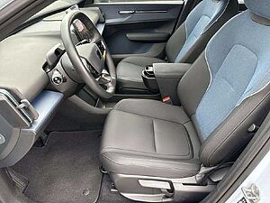 Volvo  Plus 2WD Pure Electric