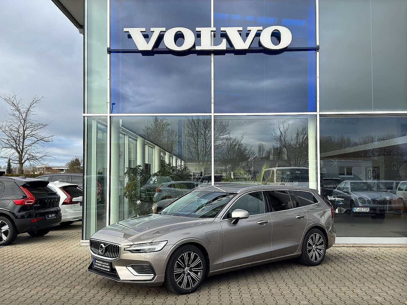 Volvo  T6 Inscription Expr. Recharge Plug-In Hybrid AWD