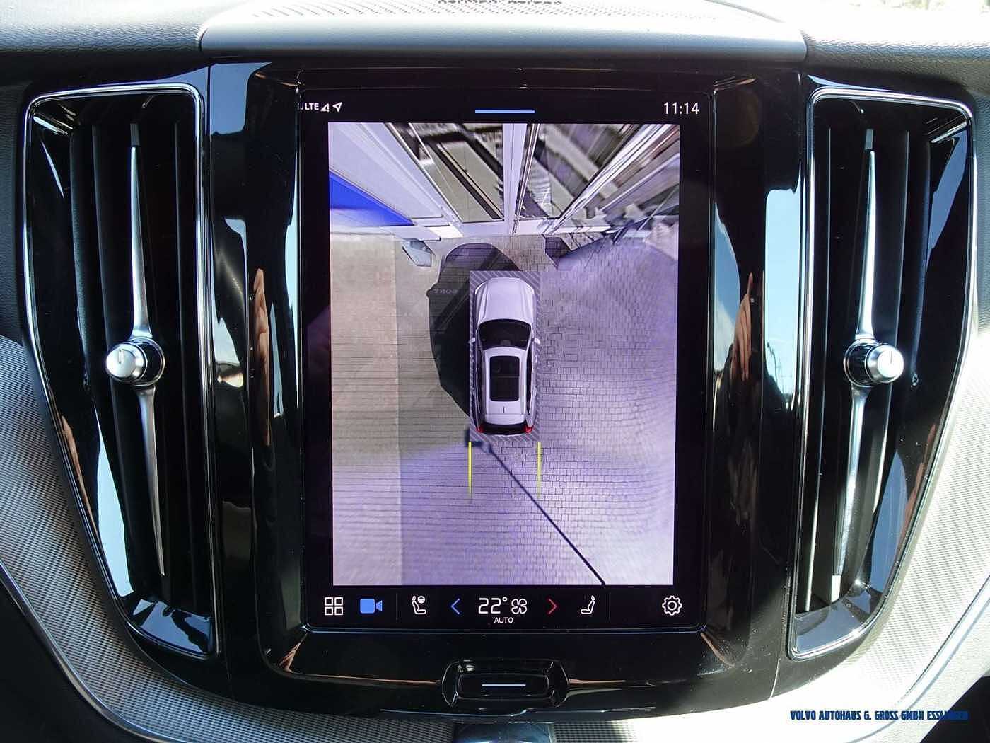 Volvo  XC60 B4 AWD Geartronic R-Design