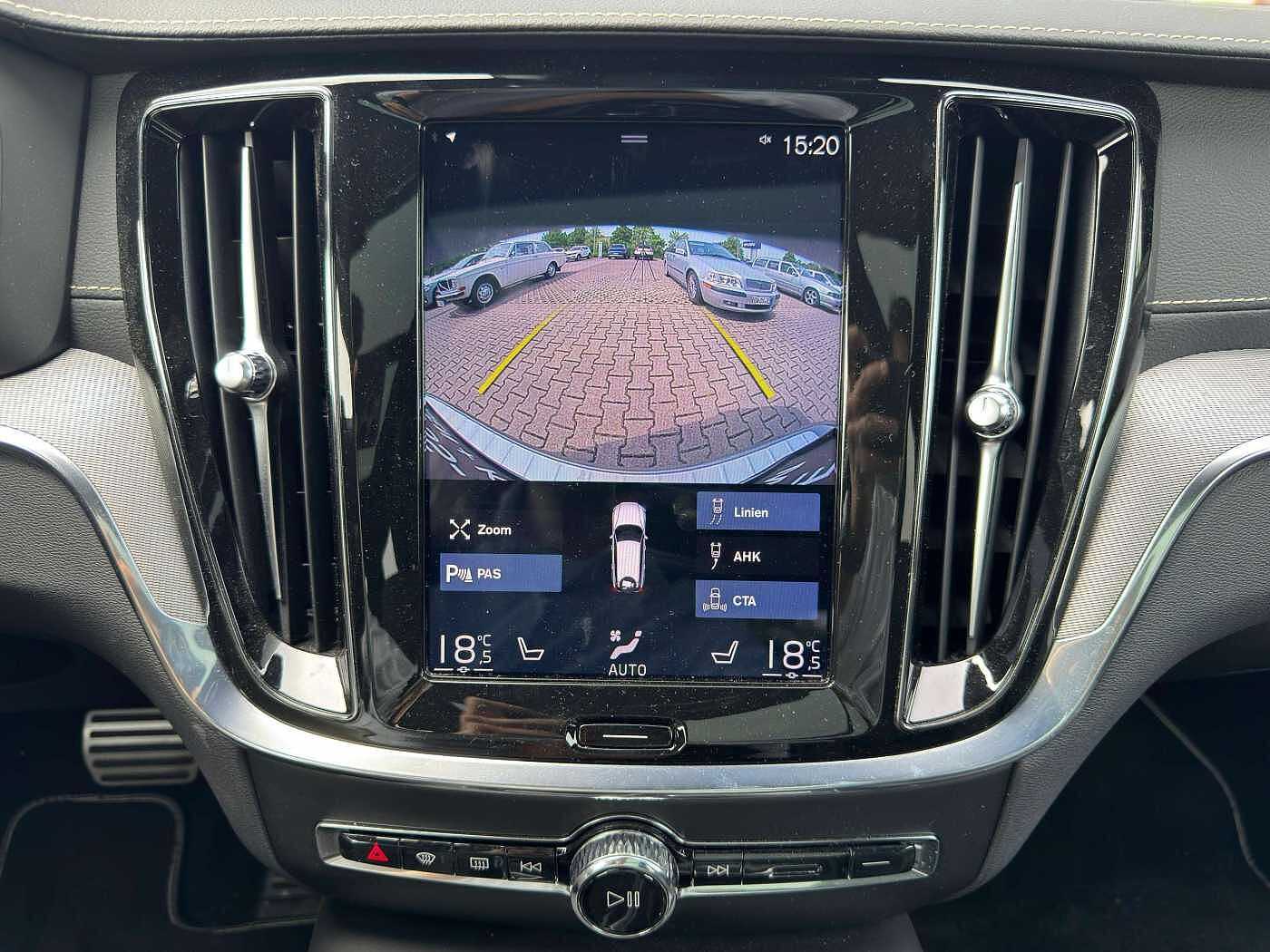Volvo  T6 R-Design Plug-In Hybrid AWD