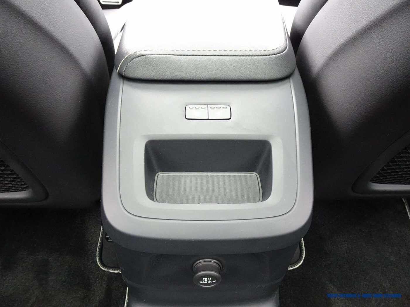 Volvo  T8 AWD Polestar Engineered Recharge Geartronic