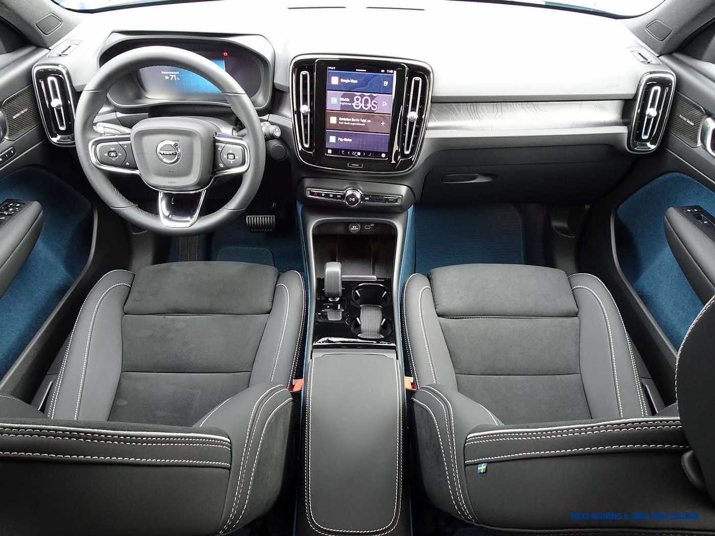 Volvo  AWD Twin Motor Pure Electric Ultimate