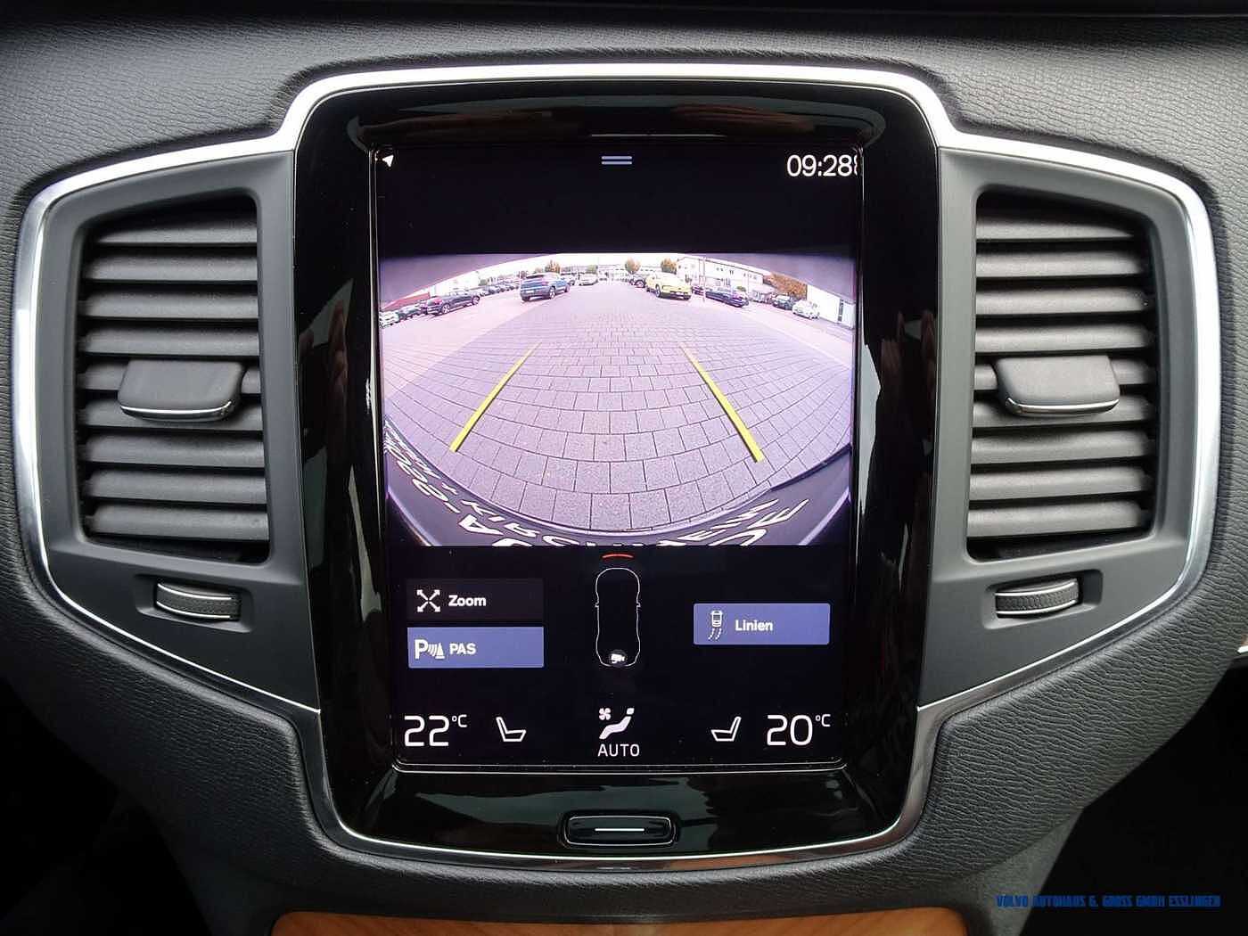 Volvo  B5 AWD Geartronic Momentum Pro