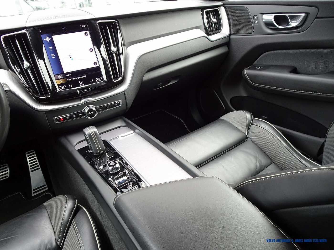 Volvo  B5 AWD Geartronic R-Design