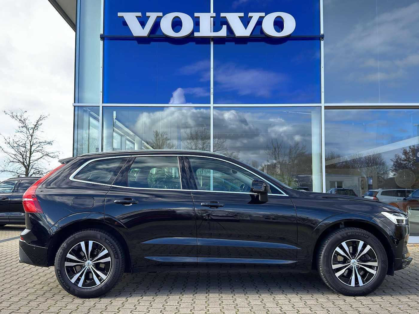 Volvo  B4b Momentum Pro