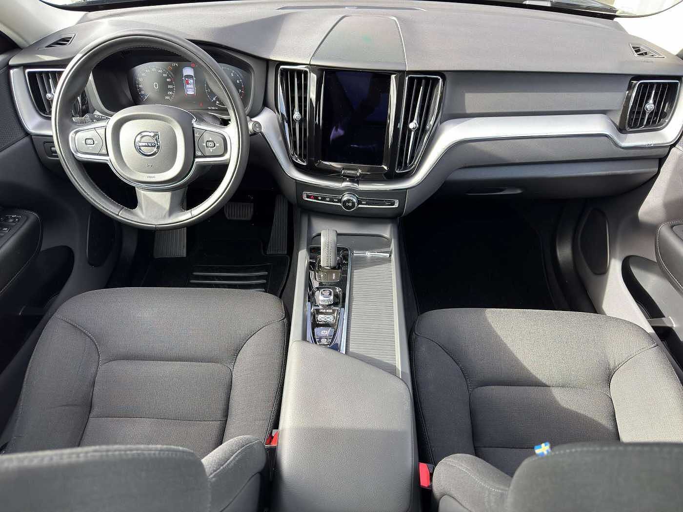 Volvo  B4b Momentum Pro