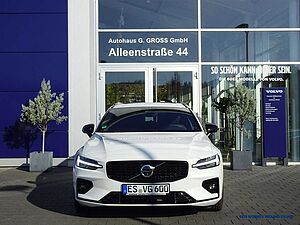 Volvo  B4 Geartronic Ultimate Dark