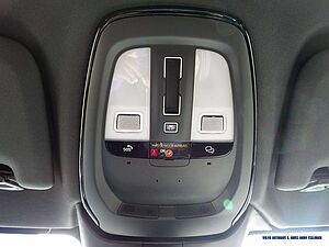 Volvo  B4 Geartronic Ultimate Dark