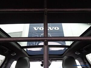 Volvo  T6 AWD Recharge Geartronic R-Design