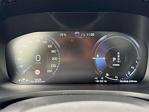 Volvo  T8 R-Design Recharge Plug-In Hybrid AWD