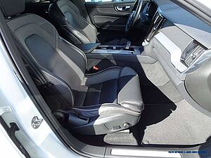 Volvo  XC60 B4 AWD Geartronic R-Design