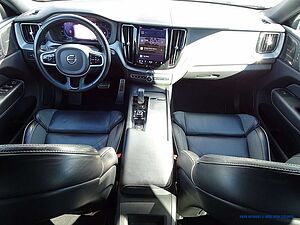 Volvo  XC60 B4 AWD Geartronic R-Design