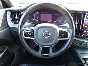 Volvo  XC60 B4 AWD Geartronic R-Design