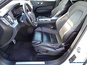 Volvo  XC60 B4 AWD Geartronic R-Design