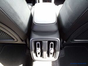 Volvo  D4 AWD Geartronic R-Design