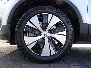 Volvo  T4 Recharge Inscription Expression