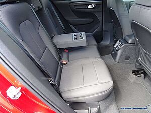 Volvo  T5 Recharge R-Design Expression