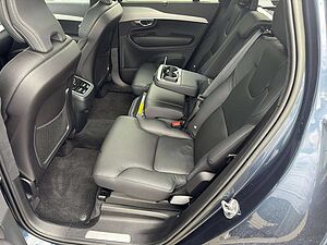 Volvo  B5 Diesel Ultimate Dark AWD