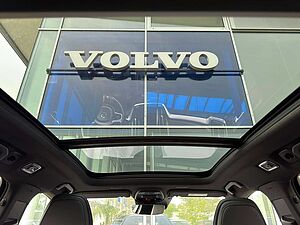 Volvo  T6 R-Design Plug-In Hybrid AWD