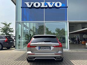 Volvo  T6 R-Design Plug-In Hybrid AWD