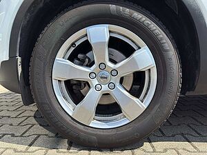 Volvo  T3 Momentum Geartronic 2WD