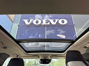 Volvo  T5 Recharge Inscription Plug-In Hybrid 2WD